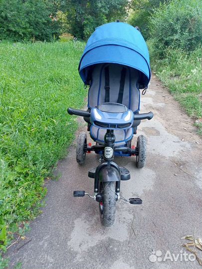 Трехколесный велосипед
