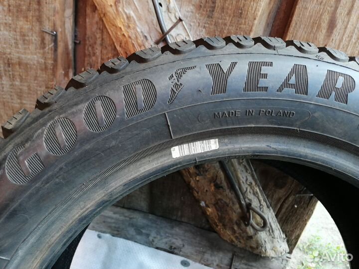 Goodyear UltraGrip 195/55 R15