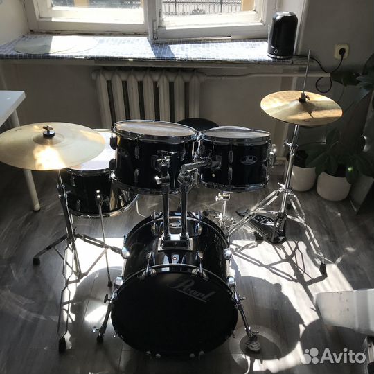 Готовый комплект, почти новая — ударная установка