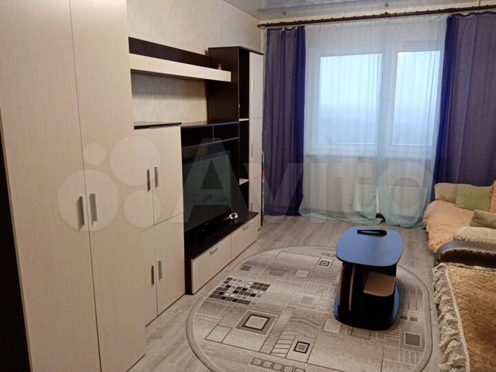 2-к. квартира, 50 м², 9/17 эт.