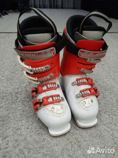 Горнолыжные ботинки детские 22.5