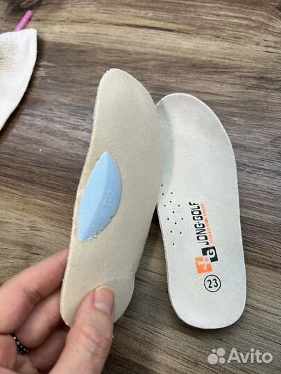 Кроссовки детские 23 размер