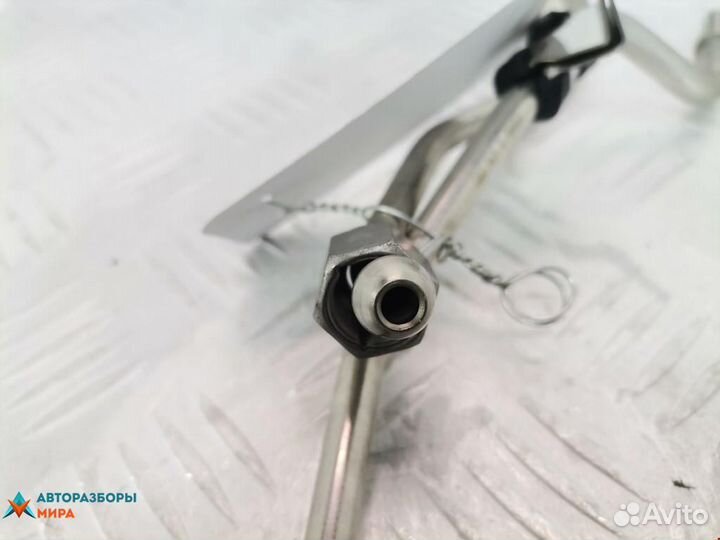 Трубка топливная BMW 3 F30/F31/F34 2015