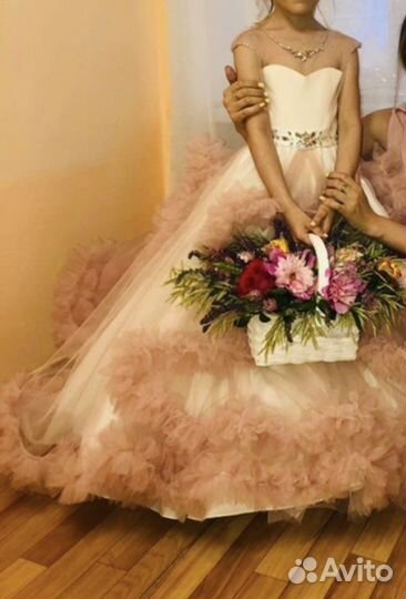 Платье на выпускной пышное