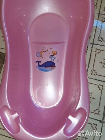 Ванночка для купания с горкой