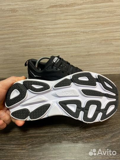 Кроссовки Hoka Bondi 8 размер 43