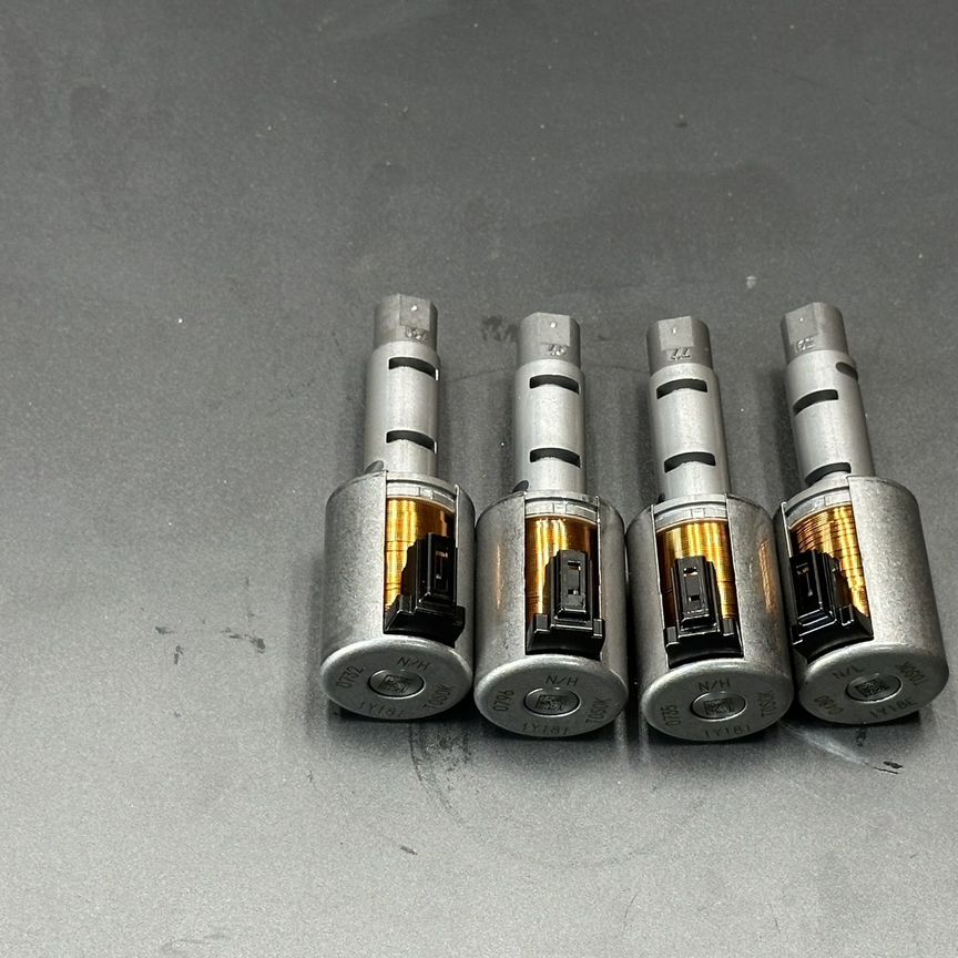 ⭐️••• かりかりページ リリカラ LV2292 壁紙 石目調 レンガ調 ホワイト系