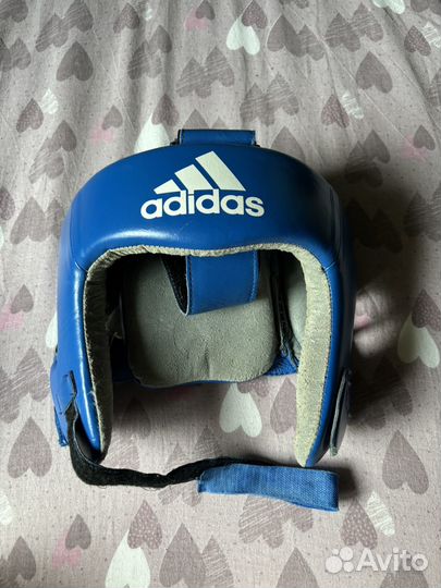Боксерский шлем adidas aiba