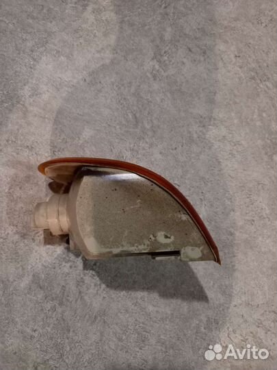 Указатель поворота передний правый ваз 2114, 2115