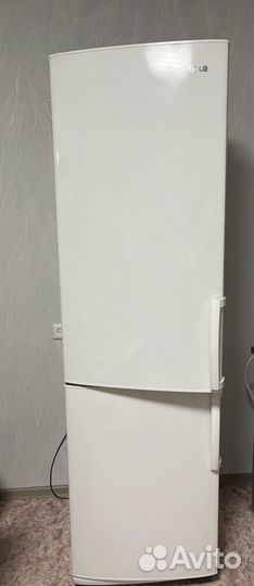 Холодильник lg