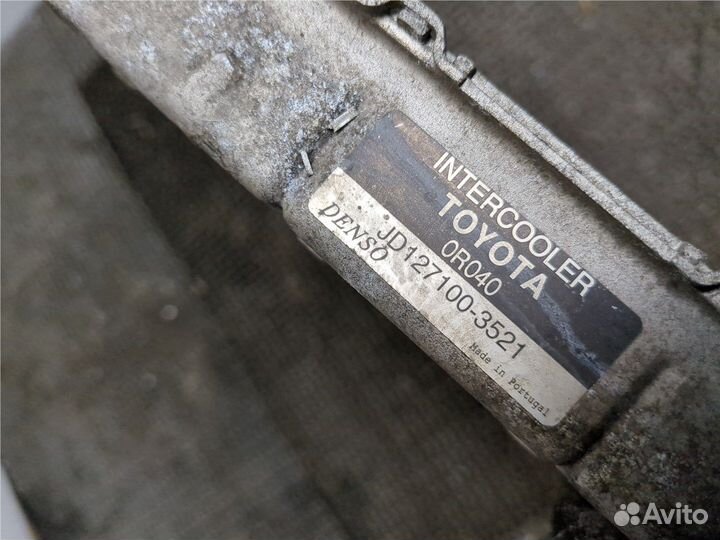 Радиатор интеркулера Toyota Avensis 3, 2010