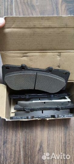 Тормозные колодки toyota