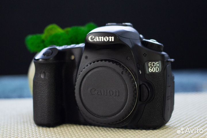 Фотоаппарат Canon EOS 60D Body