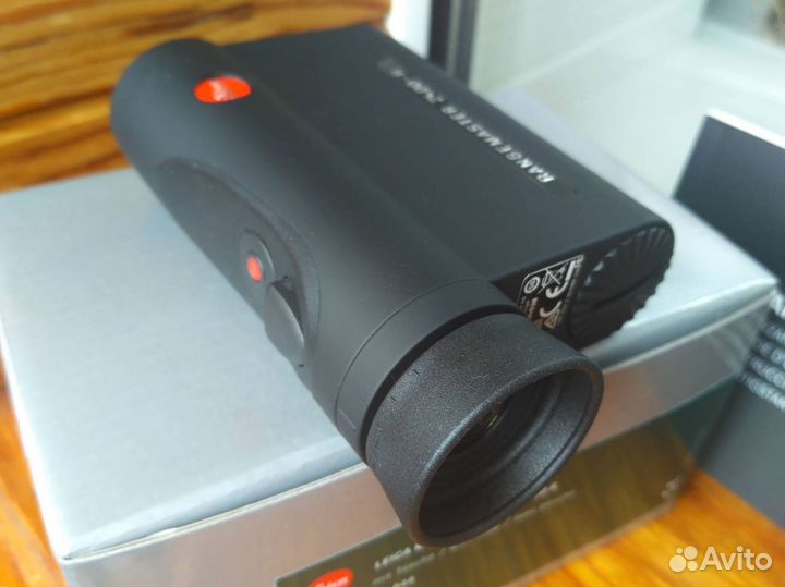 Дальномер Leica rangemaster CRF 2400-R