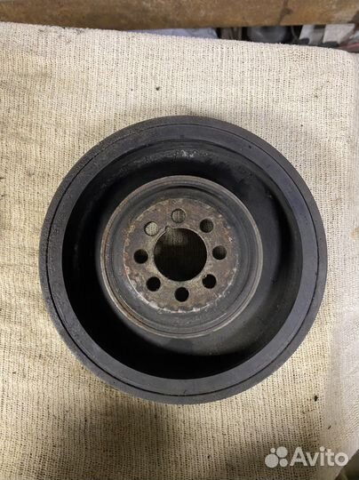 Шкив коленвала демпфер Audi a6 c5