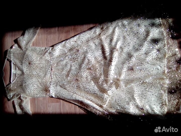 Вечернее платье