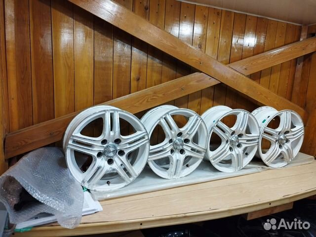 Диски литые целые 5x114.3 R15