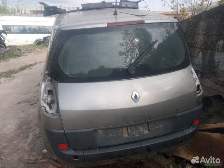 Крышка багажника Renault Scenic 2