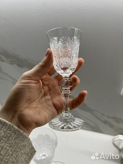 Хрустальные фужеры и рюмки