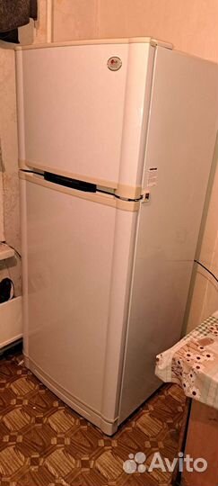 Холодильник бу lg