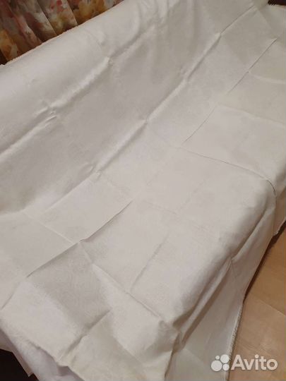 Скатерть лен белая с вышивкой с салфетками новые