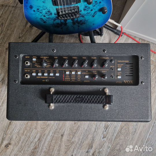 Комбоусилитель Vox VT20X