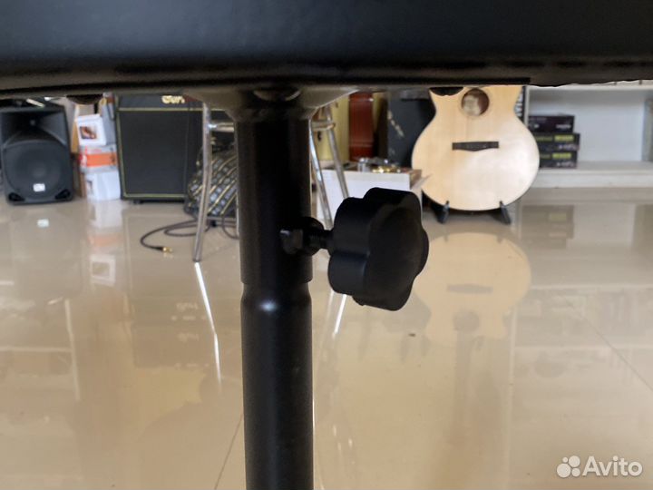 Стул для барабанщика