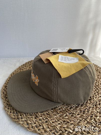 Кепка новая с биркой Quiksilver