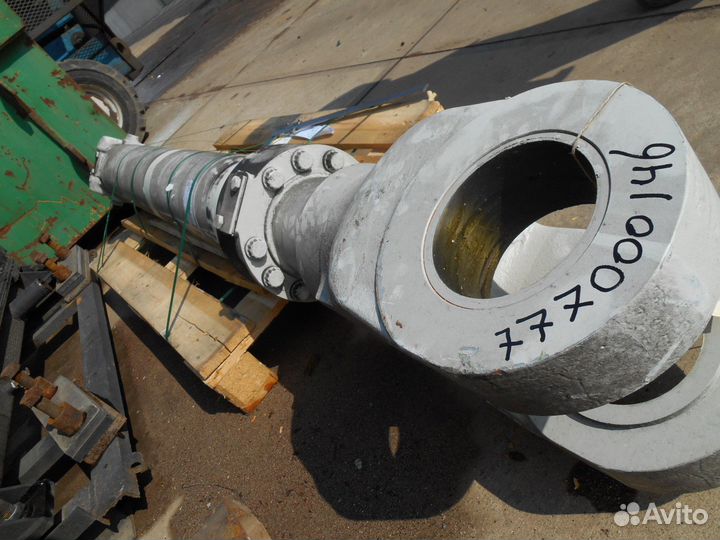 Caterpillar - 4792648