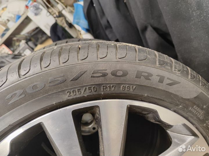 Pirelli Cinturato P7 205/50 R17