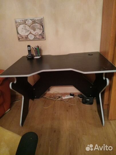 Игровой компьютерный стол + стул