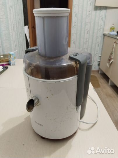 Соковыжималка центробежная