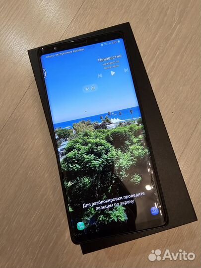 Продам телефон