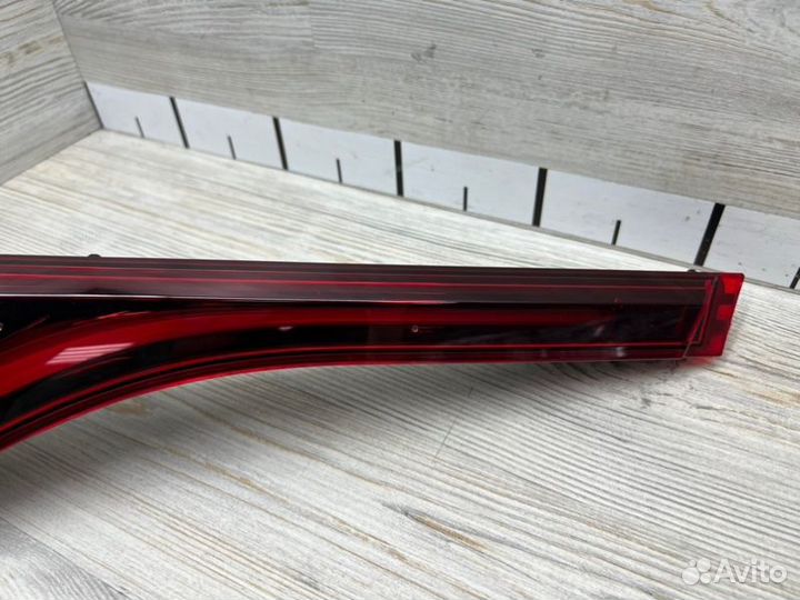 Фонарь задний внутренний левый Renault Arkana