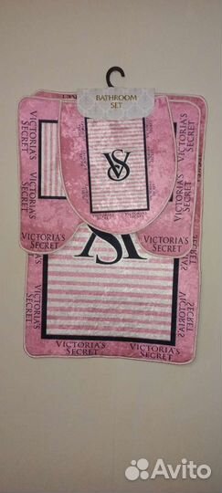 Коврики в ванную Chanel,L&V