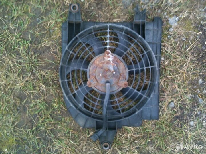 Вентилятор кондиционера Киа Рио 1 2004г