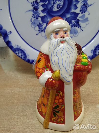 Статуэтка керамика. Дед Мороз. Большой. Яркий
