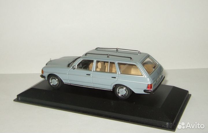 Мерседес Бенц Mercedes Benz W123 Minichamps 1:43