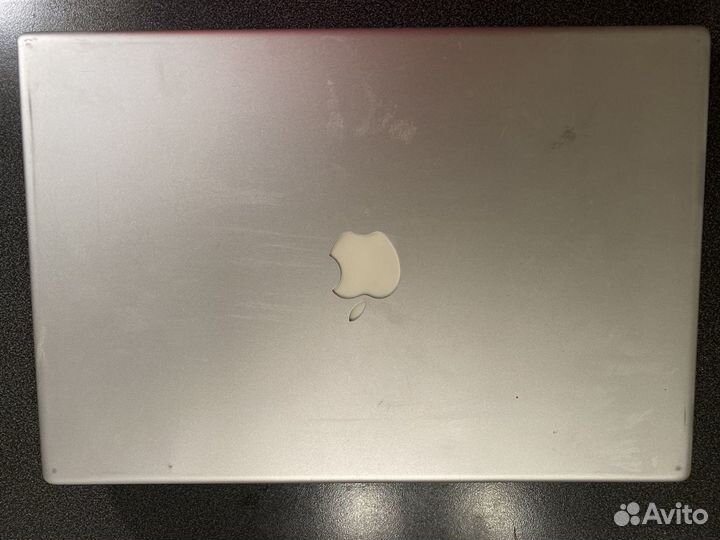 Apple MacBook Pro A1226