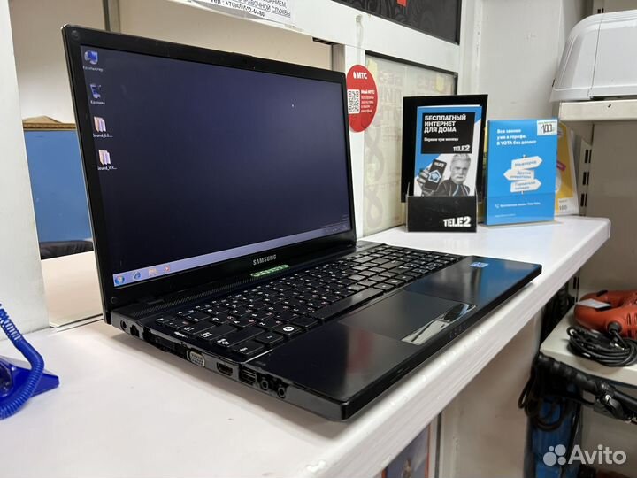 Ноутбук Samsung 300V i5