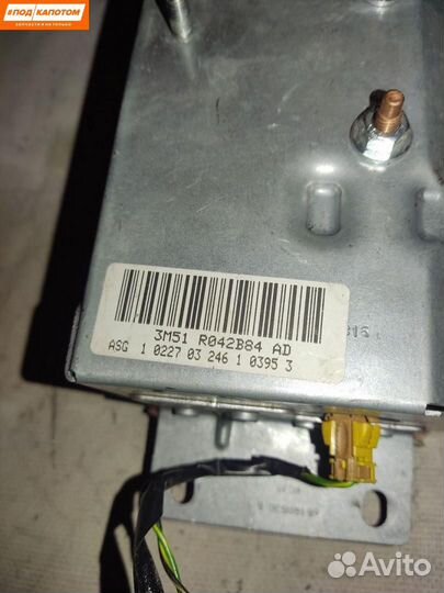 Подушка безопасности переднего пассажира Ford 3