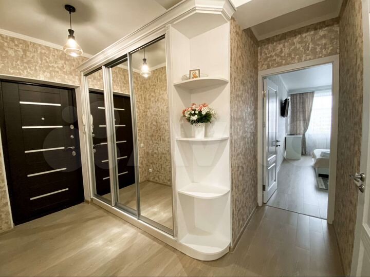 1-к. квартира, 42 м², 5/5 эт.