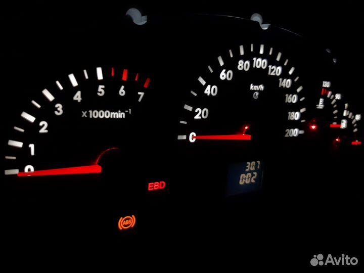 Подсветка салона и приборной панели авто