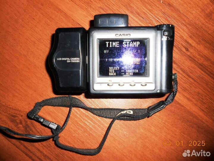 Коллекционная цифровая фотокамера Casio QV-7000SX