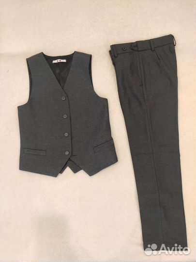 Брюки и жилетка