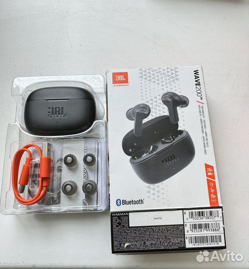 Беспроводные наушники JBL wave200