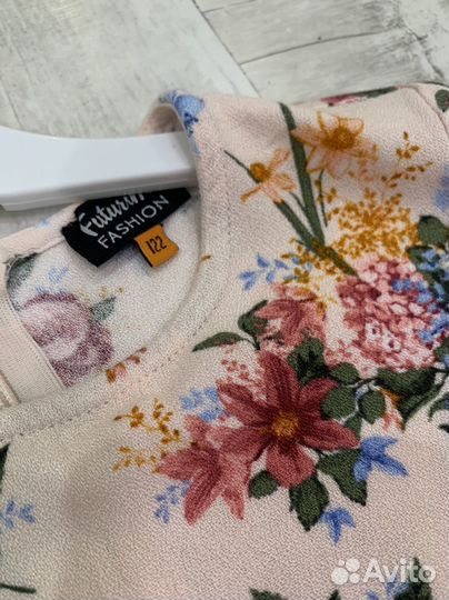 Платье нарядное