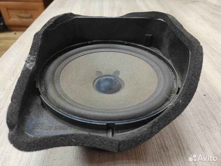 Динамик Mercedes-Benz C W202 с1993-2001г с1993-200