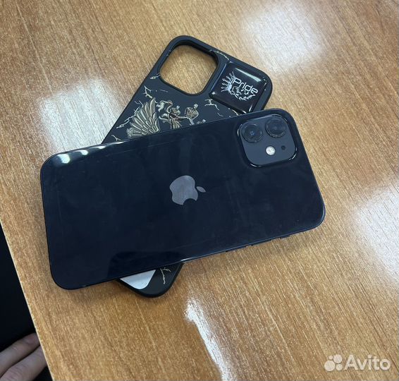 iPhone 12, 128 ГБ