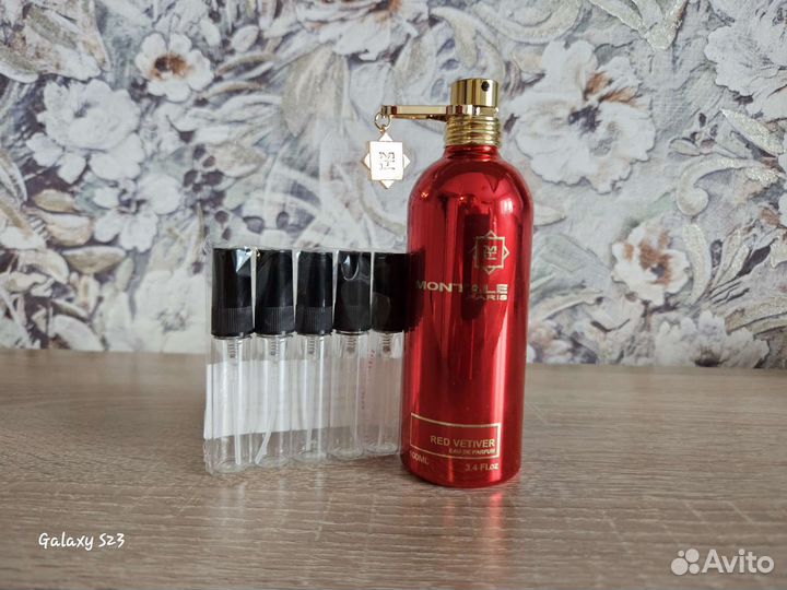 Montale red vetiver
